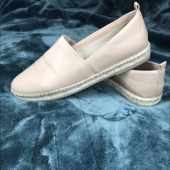 Steve Madden Espadrille Flats in nude color - Picture 1 of 5